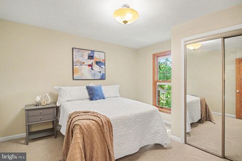 Tiny photo for 2536 S Walter Reed Drive #E, ARLINGTON, VA 22206 (MLS # VAAR2072414)