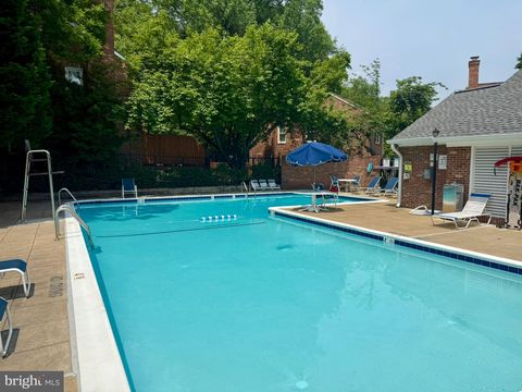 Tiny photo for 2536 S Walter Reed Drive #E, ARLINGTON, VA 22206 (MLS # VAAR2072414)