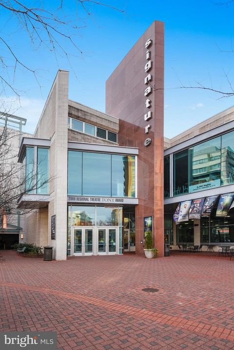Tiny photo for 2536 S Walter Reed Drive #E, ARLINGTON, VA 22206 (MLS # VAAR2072414)