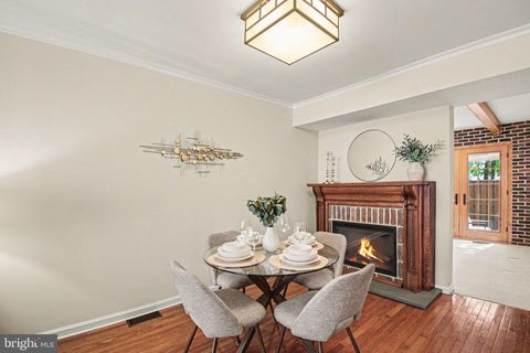 Tiny photo for 2536 S Walter Reed Drive #E, ARLINGTON, VA 22206 (MLS # VAAR2072414)