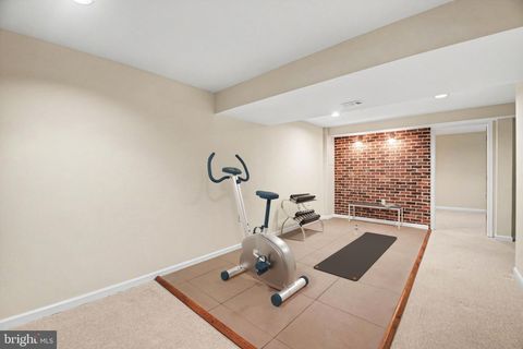 Tiny photo for 2536 S Walter Reed Drive #E, ARLINGTON, VA 22206 (MLS # VAAR2072414)