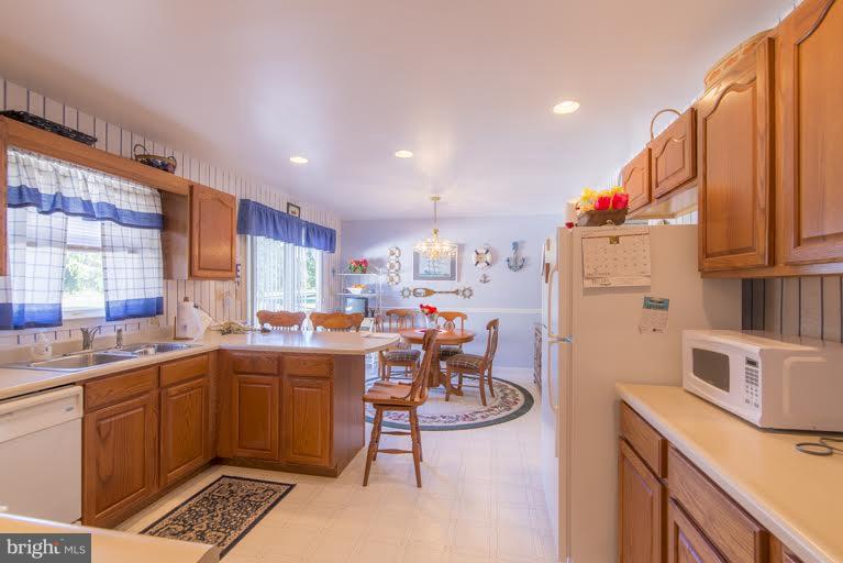 HOLLY HILL ESTATES - Residential