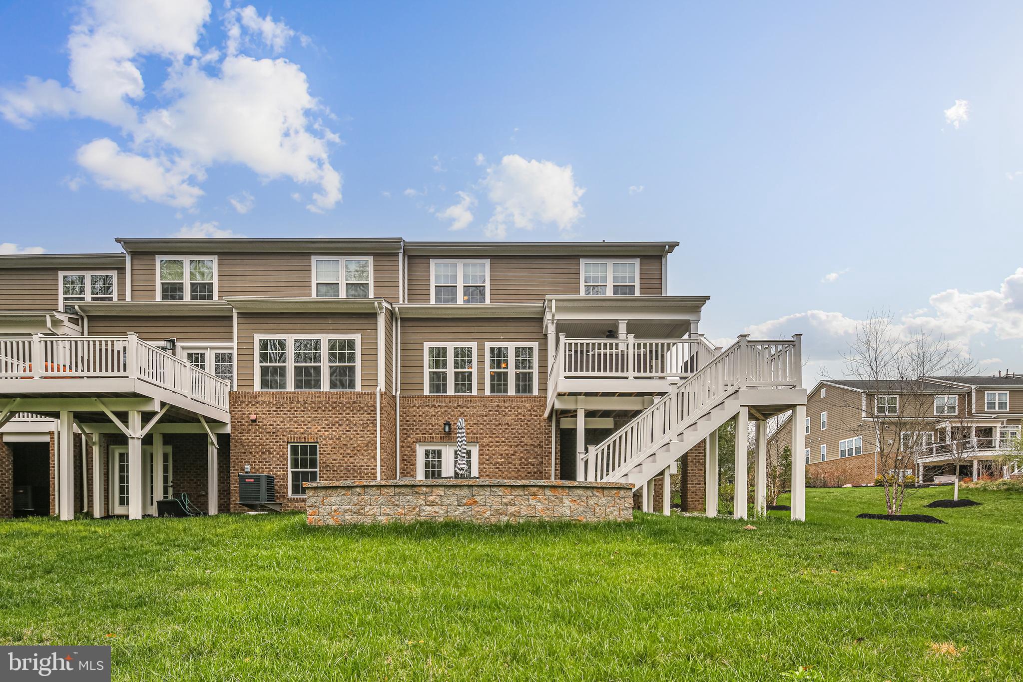 TURF VALLEY - Residential