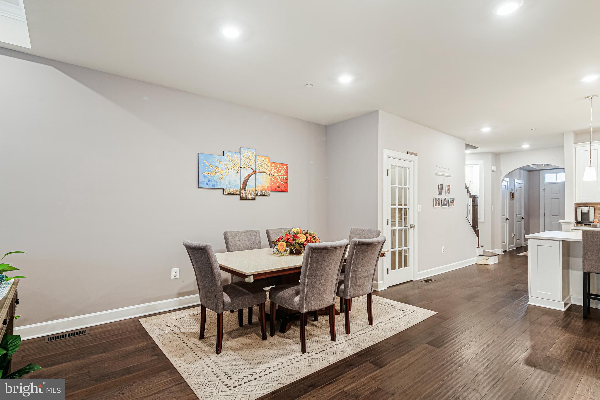 TURF VALLEY - Residential