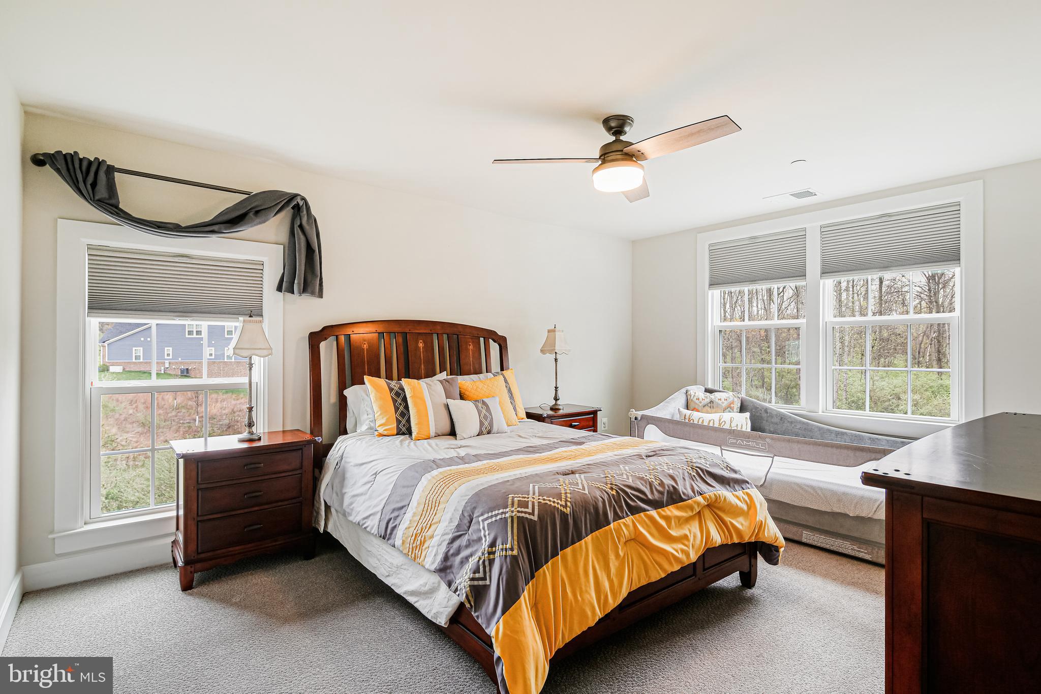 TURF VALLEY - Residential