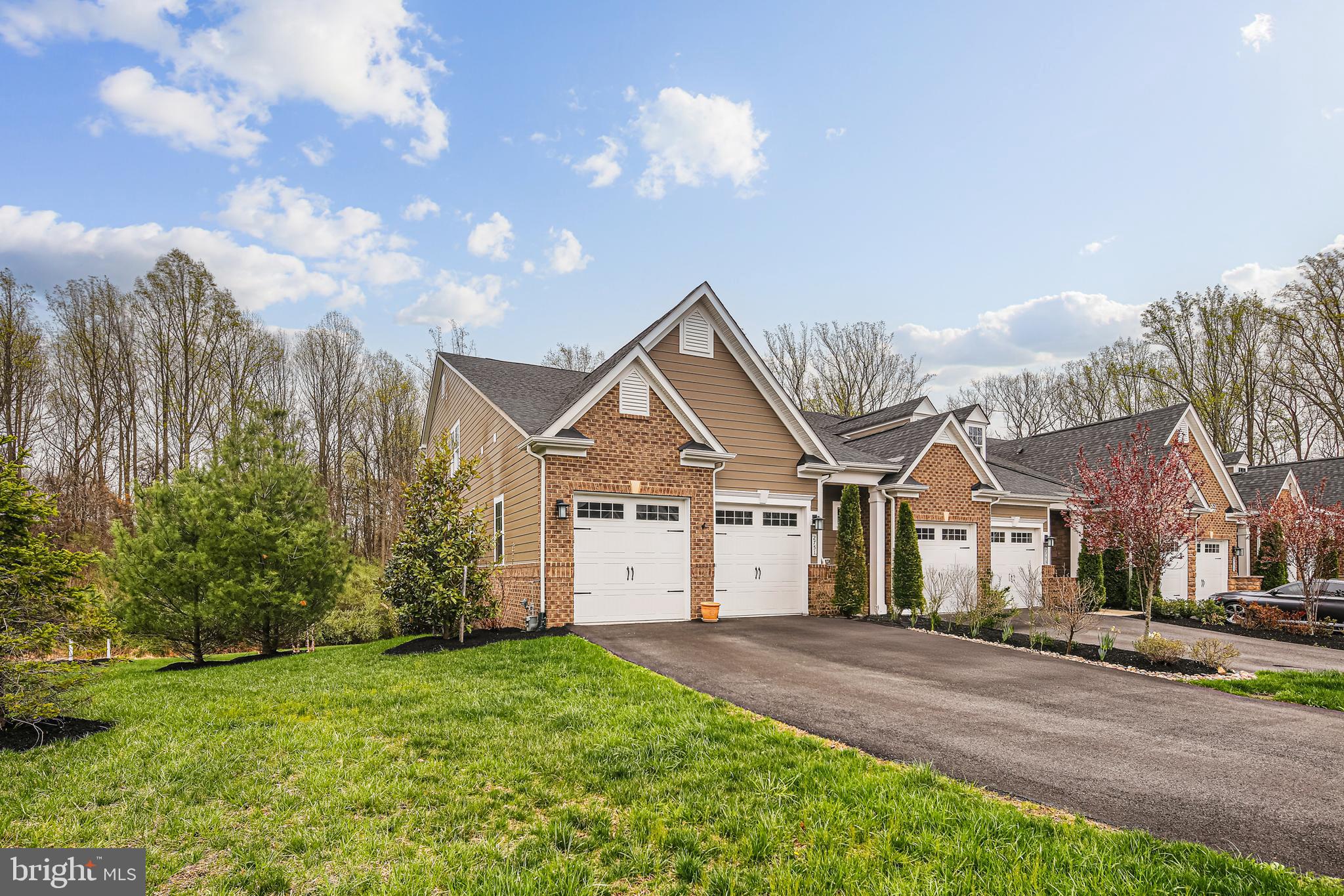 TURF VALLEY - Residential