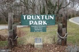 AUGUST WOODS - Residential