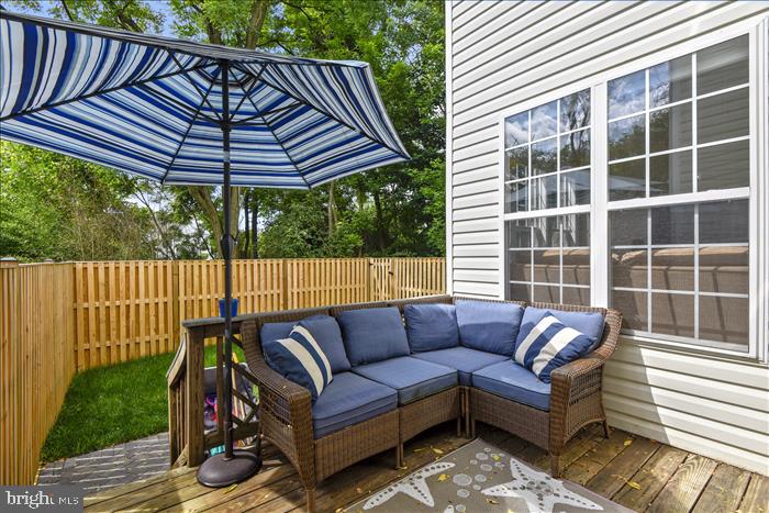 AUGUST WOODS - Residential