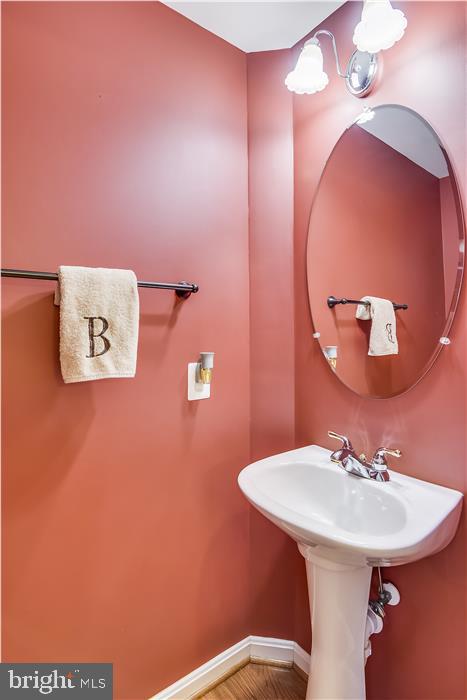 AUGUST WOODS - Residential