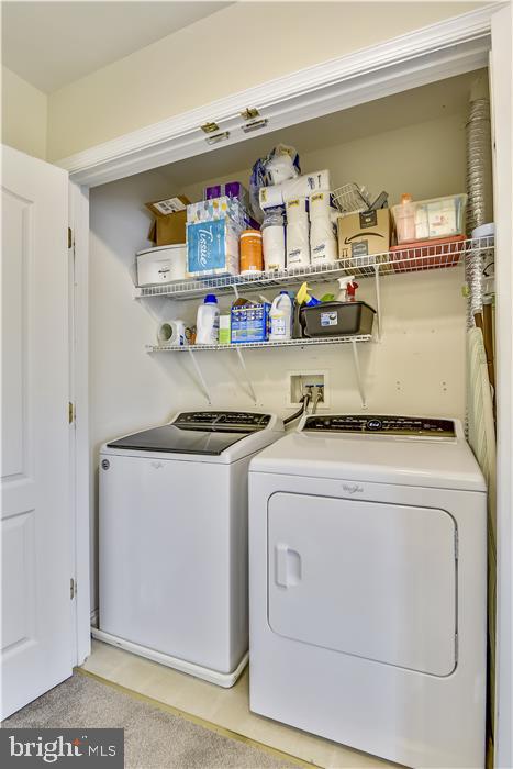 AUGUST WOODS - Residential