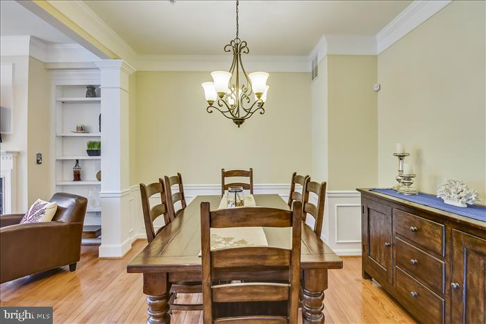 AUGUST WOODS - Residential