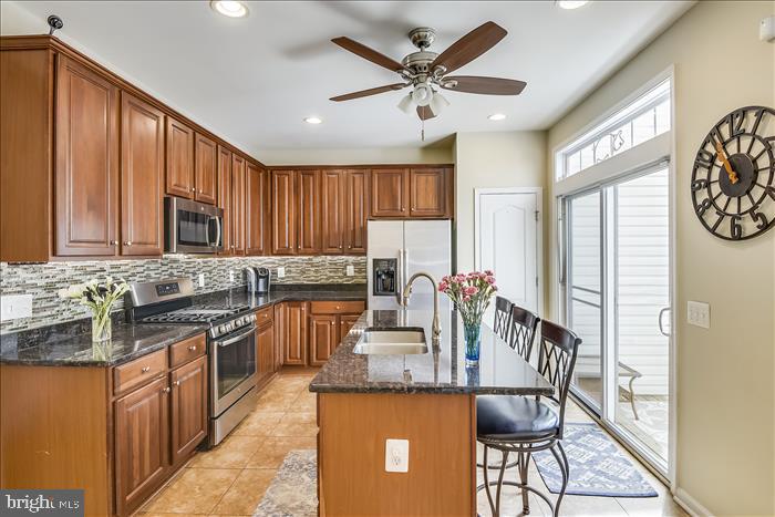 AUGUST WOODS - Residential