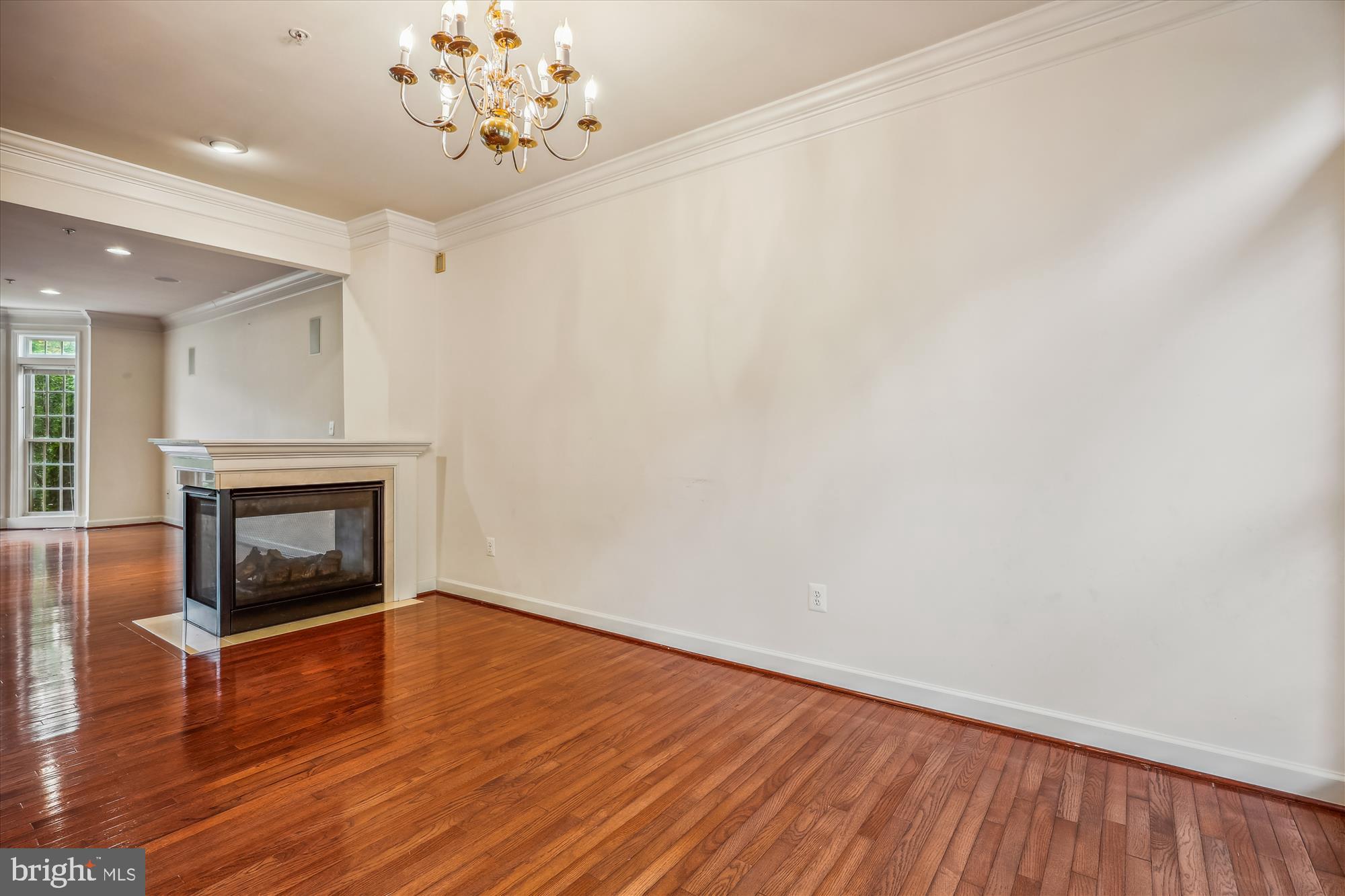 ASHLEY HOLLOW - Residential Lease