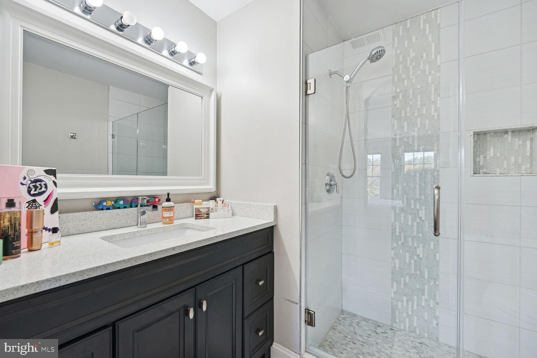 MANORS OF FOX MILL - Residential