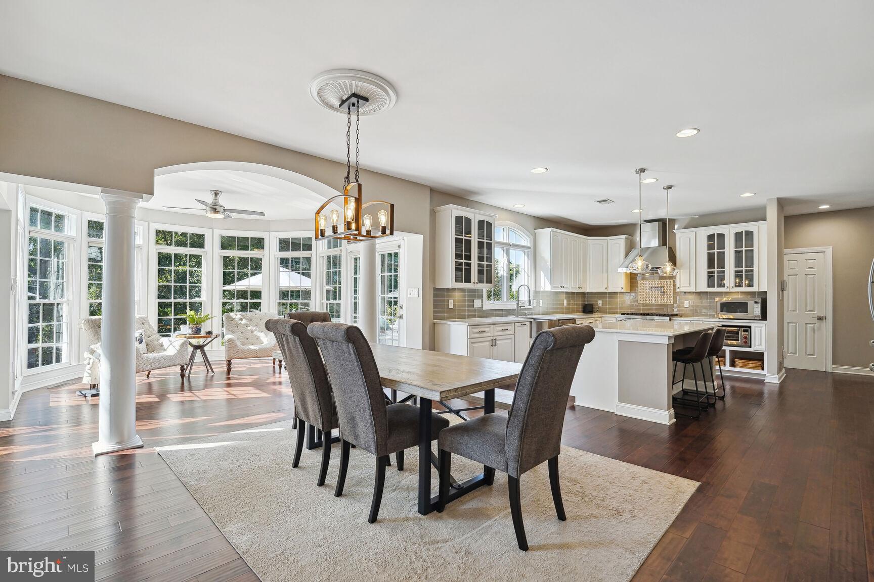 MANORS OF FOX MILL - Residential