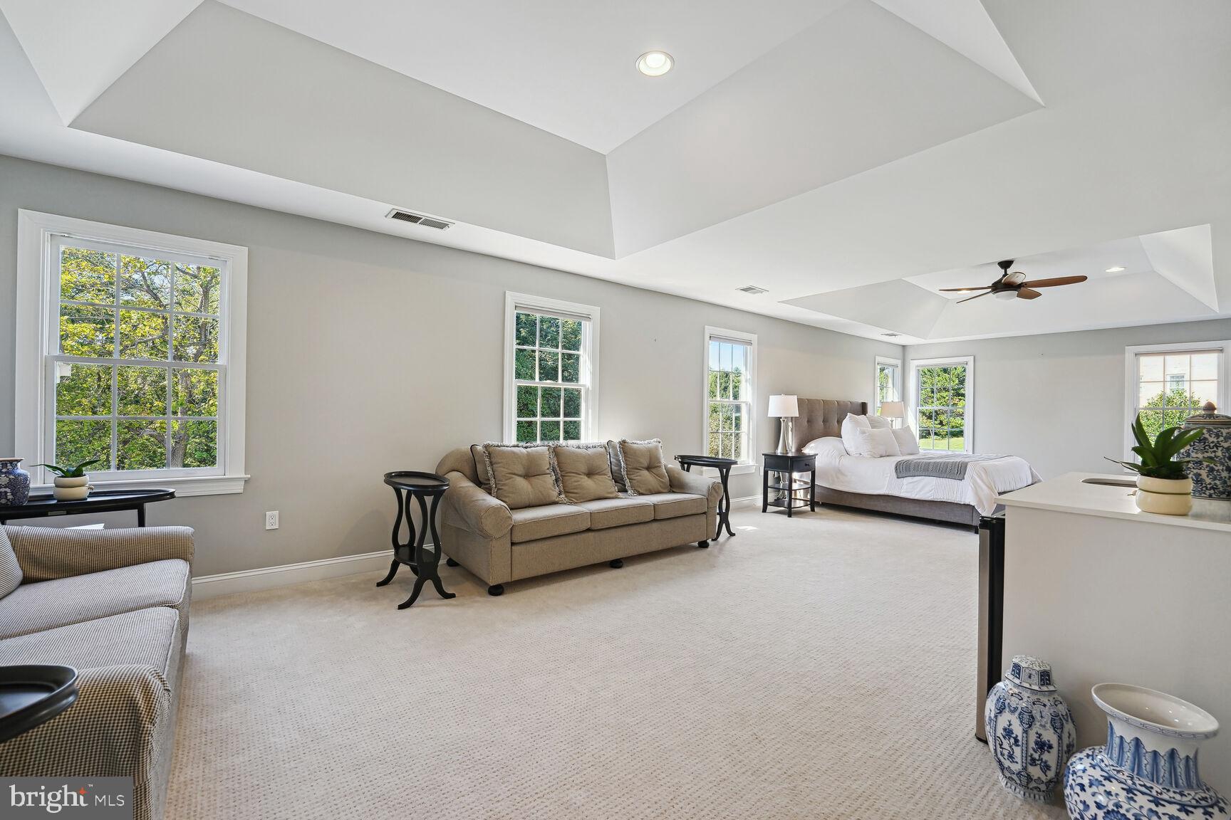 MANORS OF FOX MILL - Residential