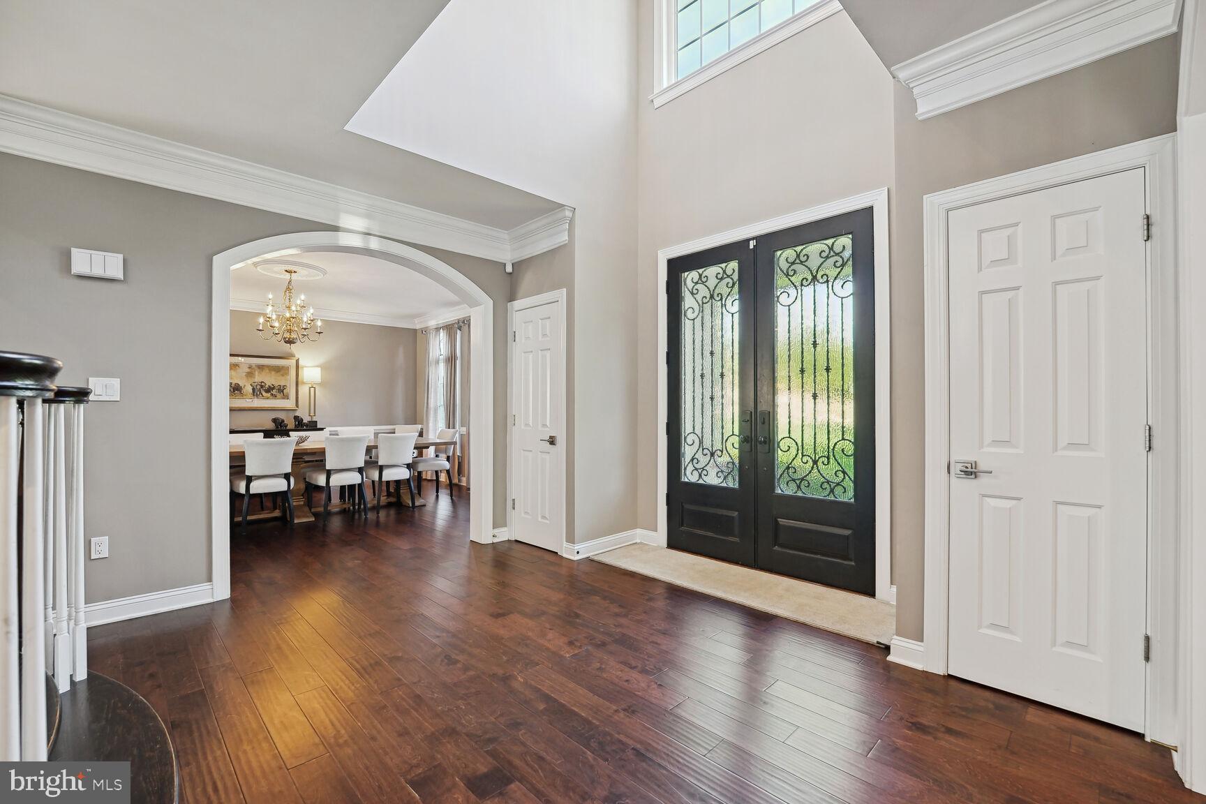 MANORS OF FOX MILL - Residential