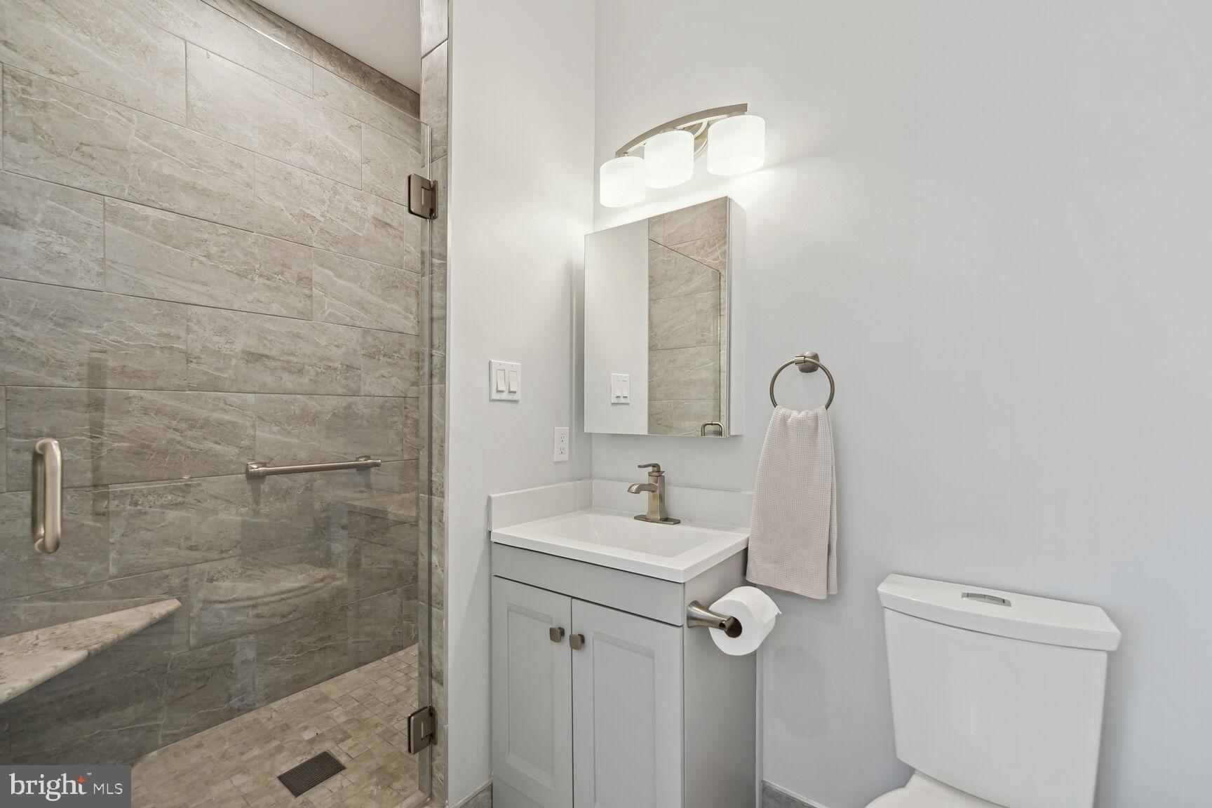 MANORS OF FOX MILL - Residential