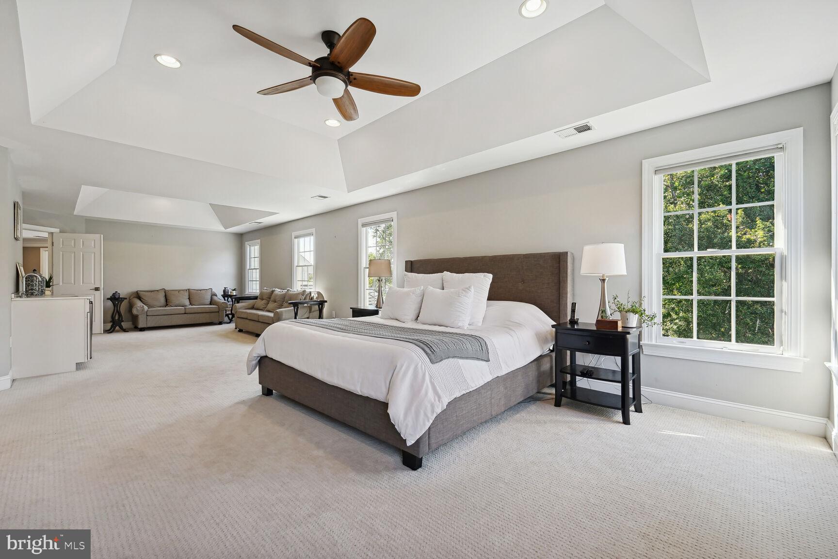 MANORS OF FOX MILL - Residential