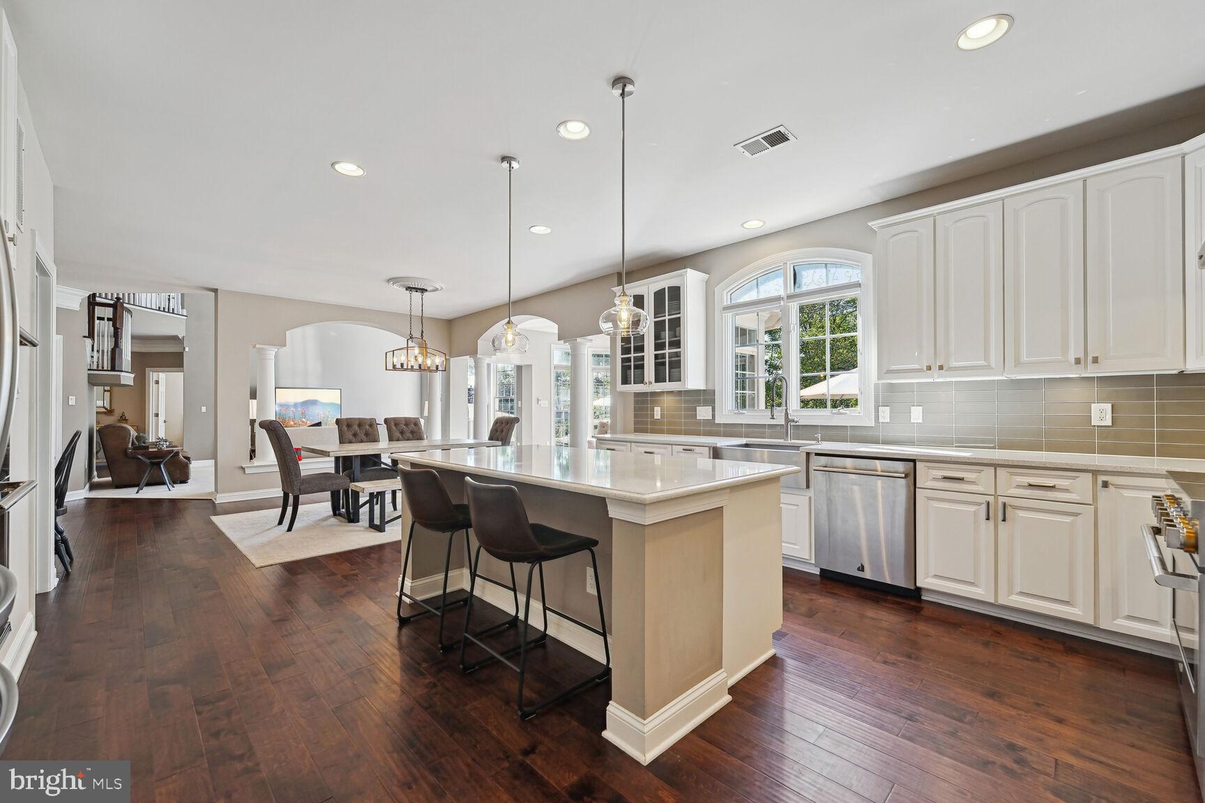 MANORS OF FOX MILL - Residential