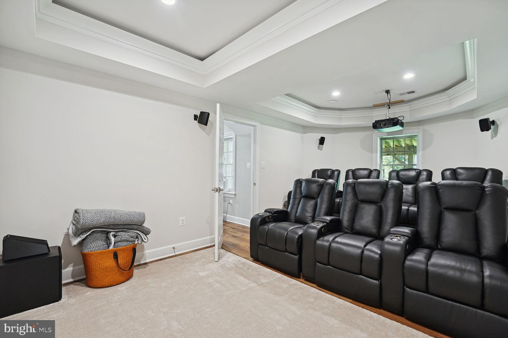 MANORS OF FOX MILL - Residential