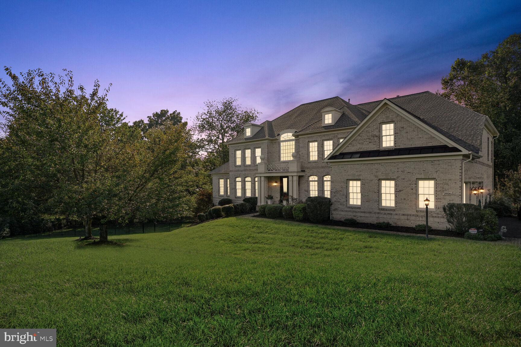 MANORS OF FOX MILL - Residential