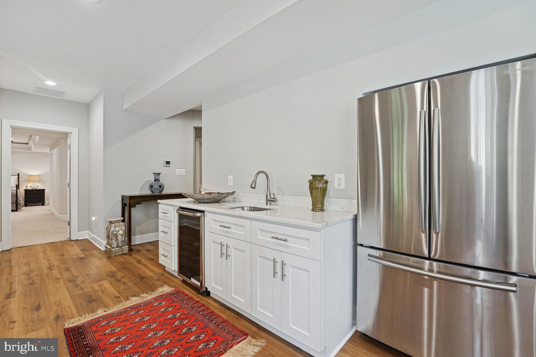 MANORS OF FOX MILL - Residential