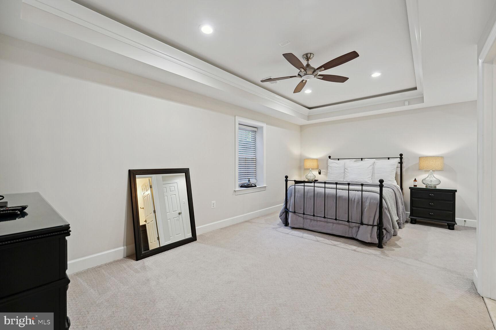 MANORS OF FOX MILL - Residential