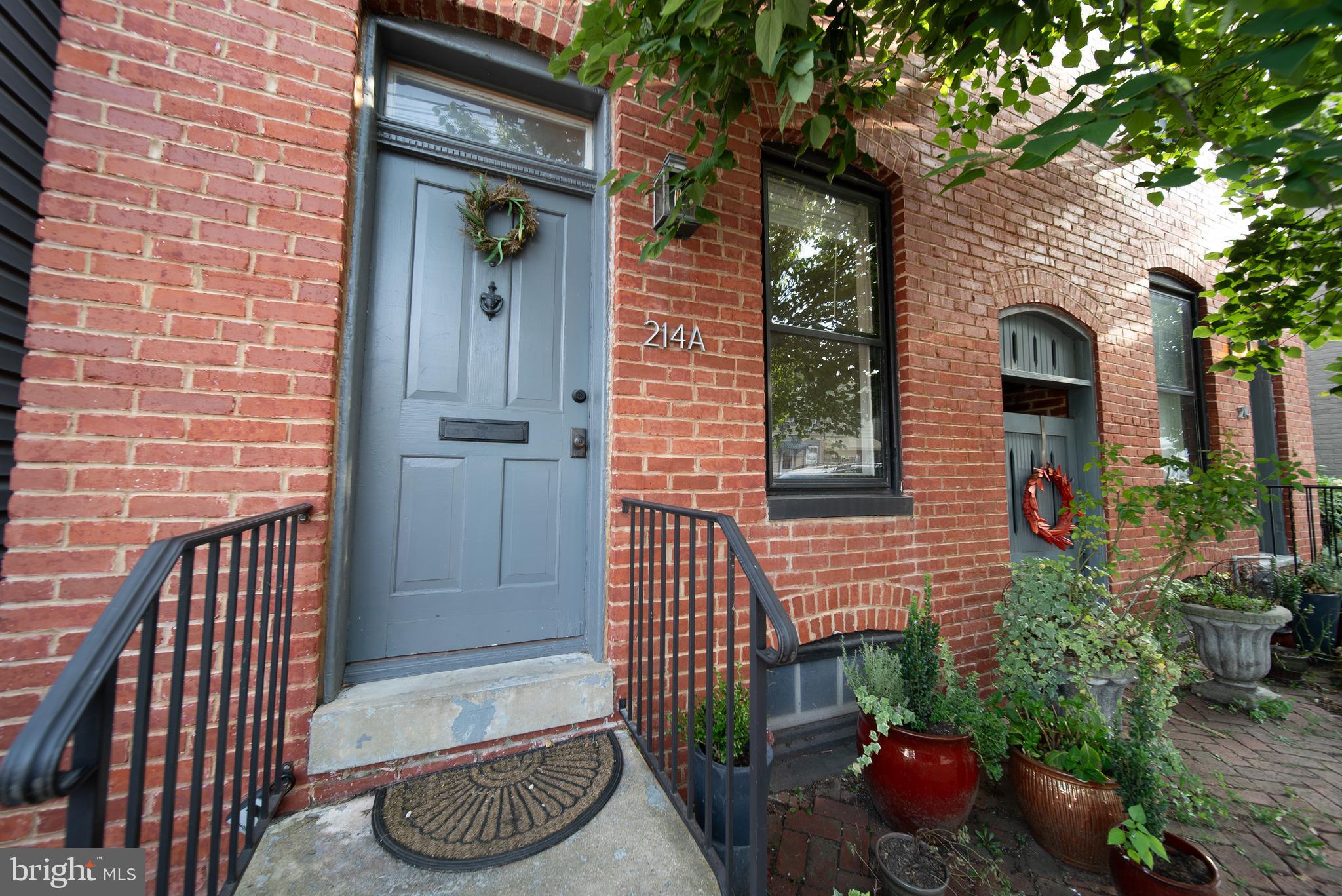 FREDERICK HISTORIC DISTRICT - Residential Lease