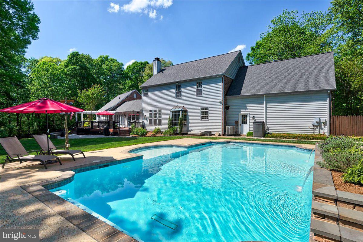 SERENITY WOODS - Residential