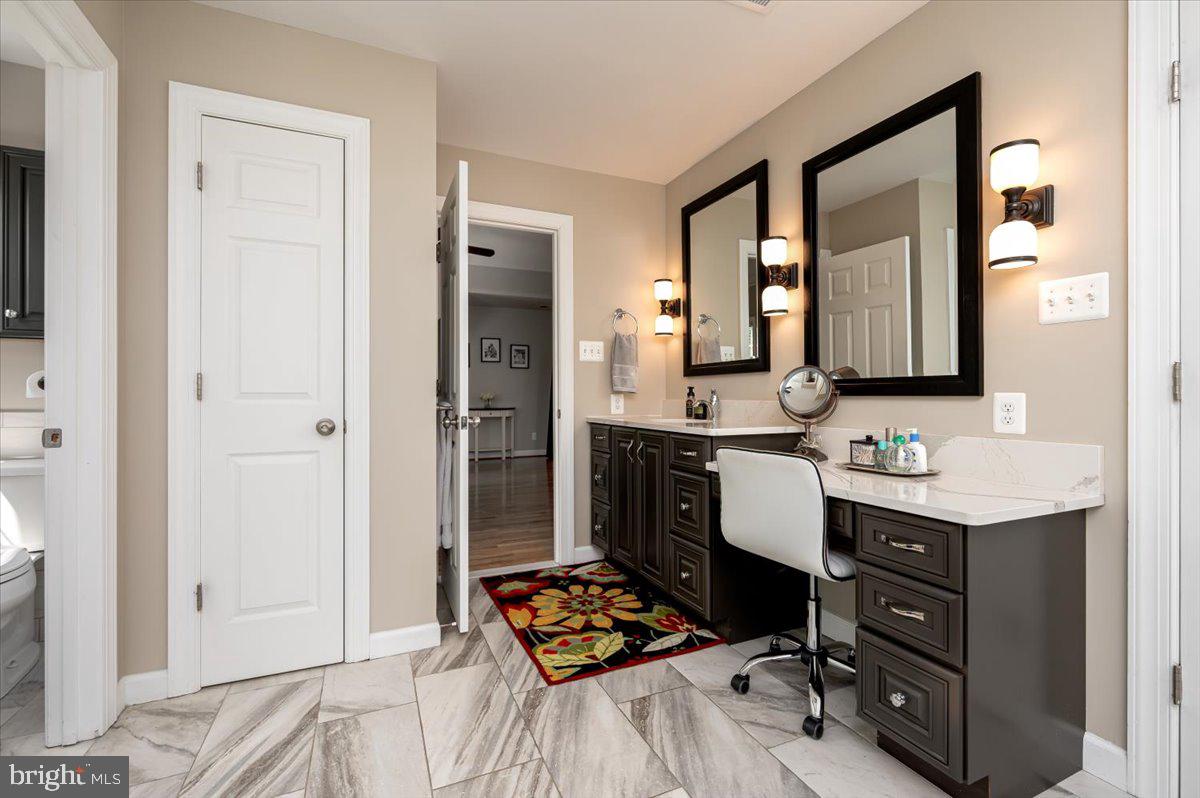 SERENITY WOODS - Residential