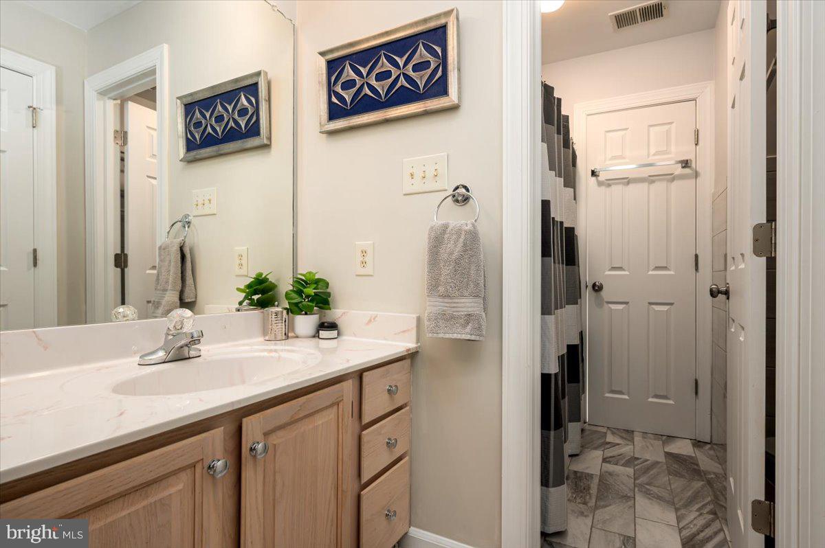 SERENITY WOODS - Residential