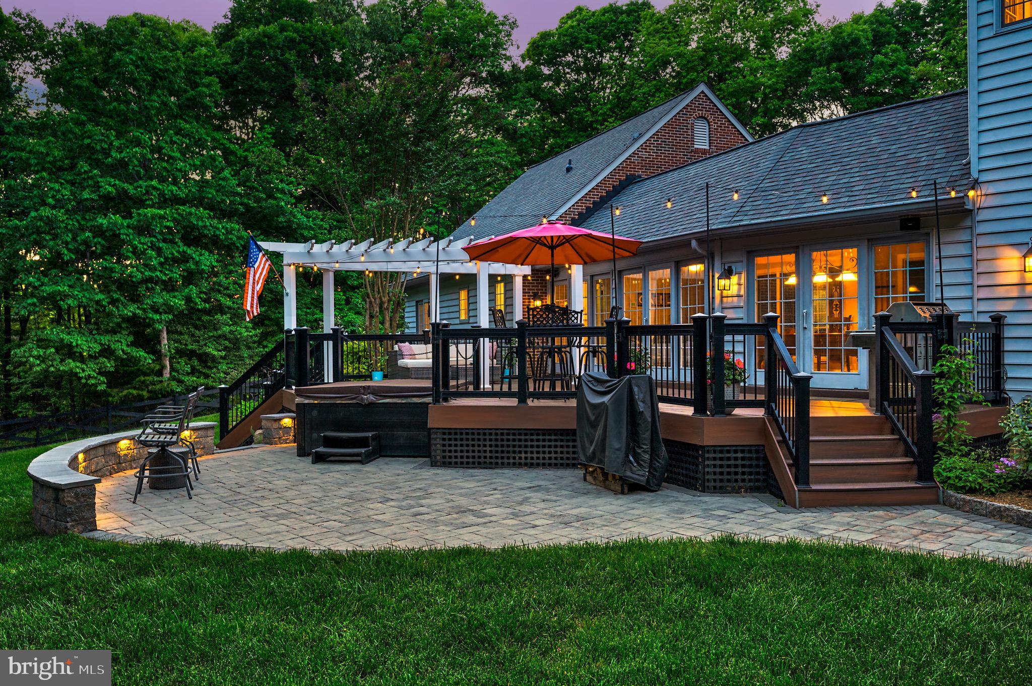 SERENITY WOODS - Residential