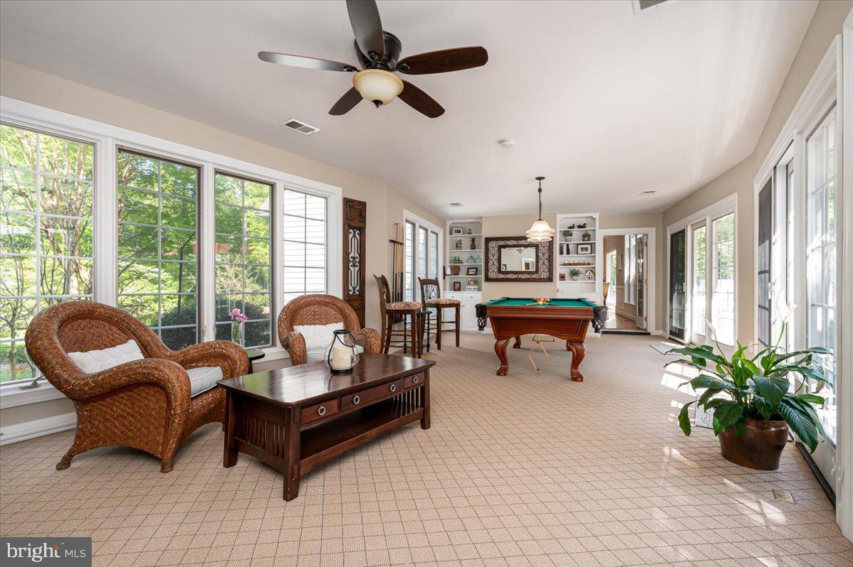 SERENITY WOODS - Residential