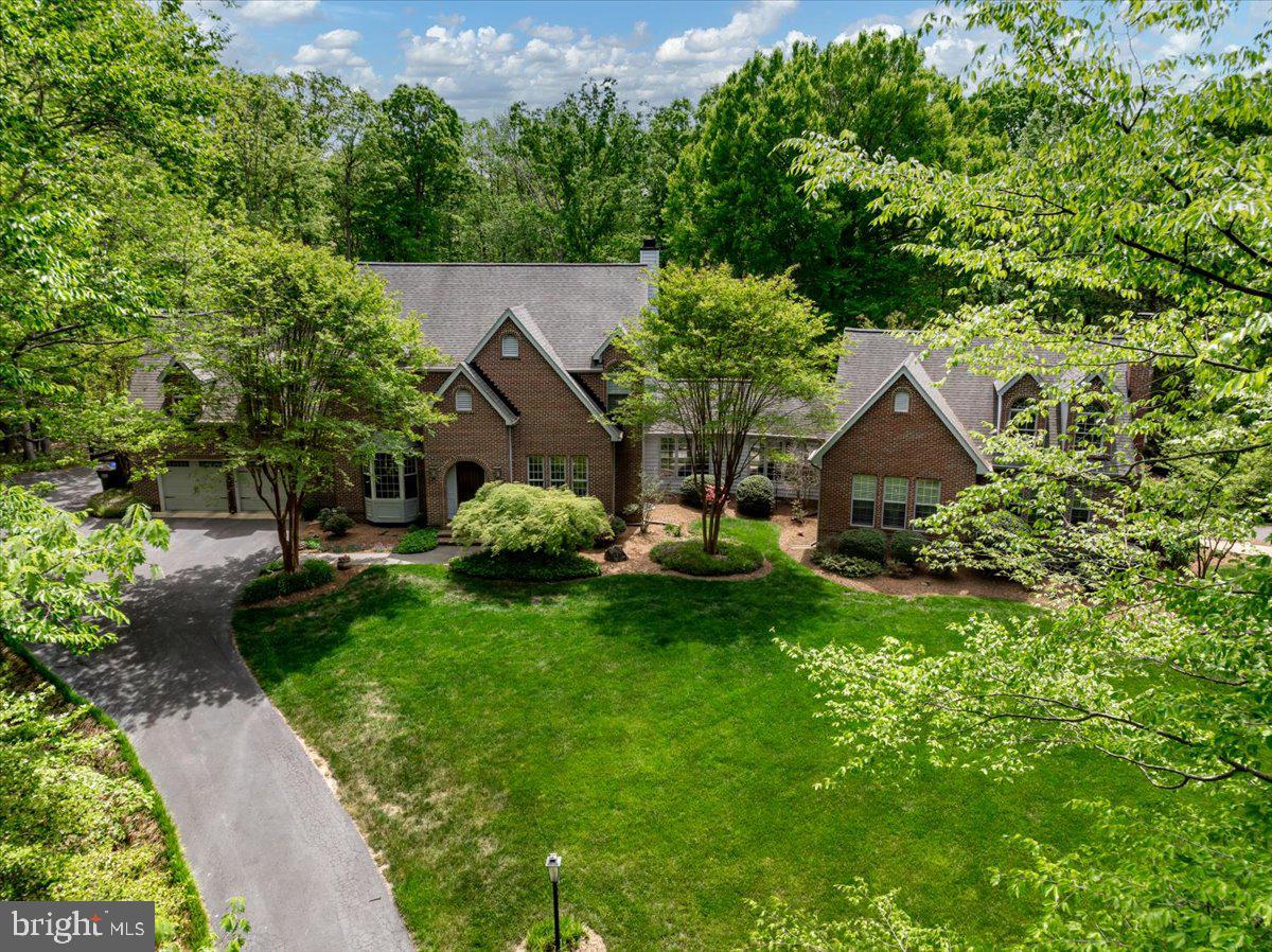 SERENITY WOODS - Residential