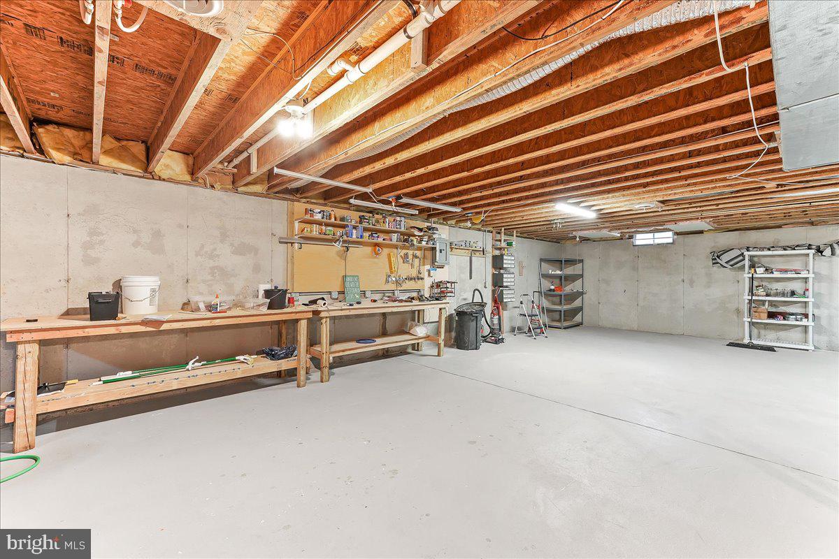 TRADITIONS AT INNI - Residential