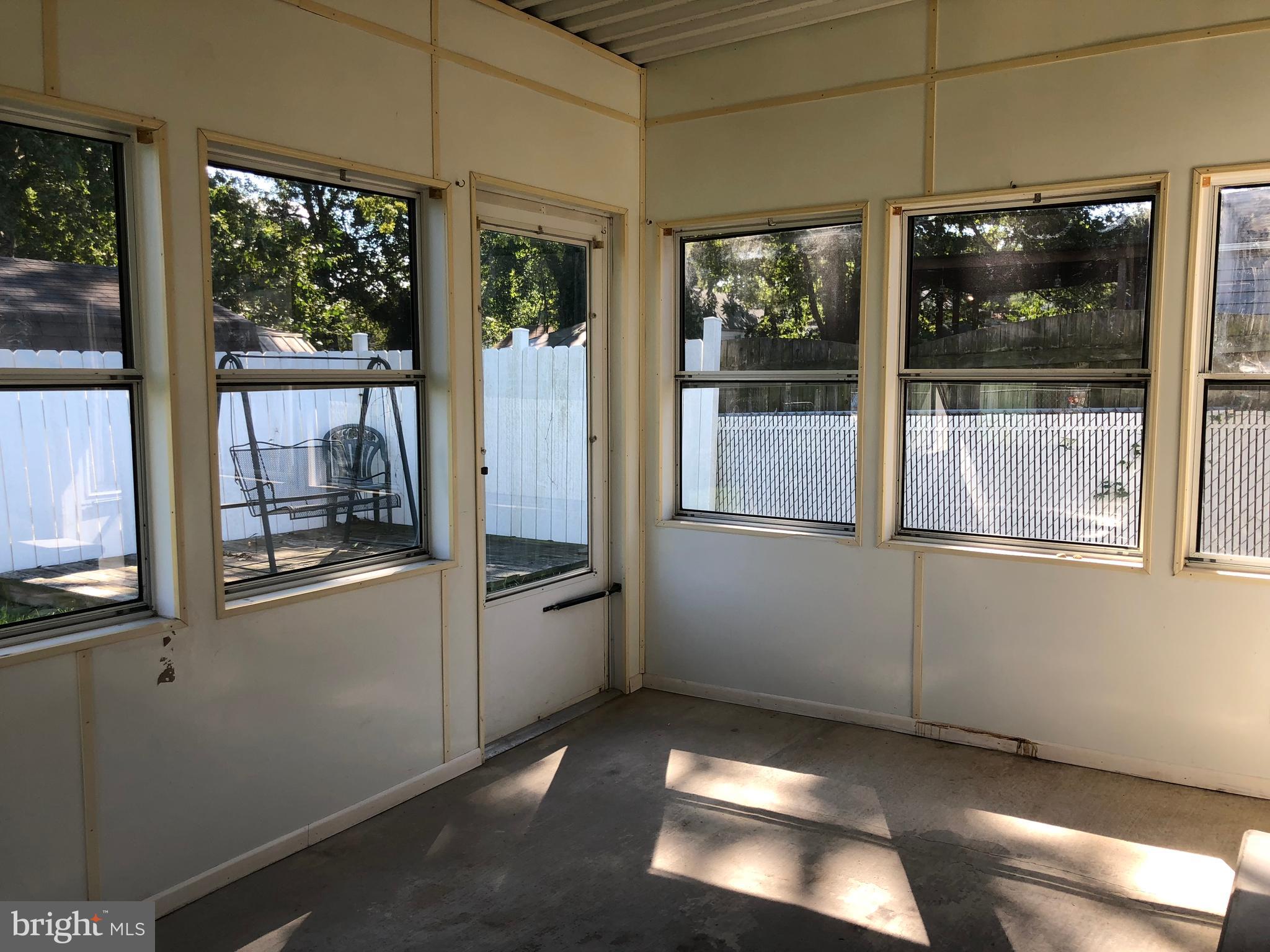 SWEETSER HEIGHTS - Residential