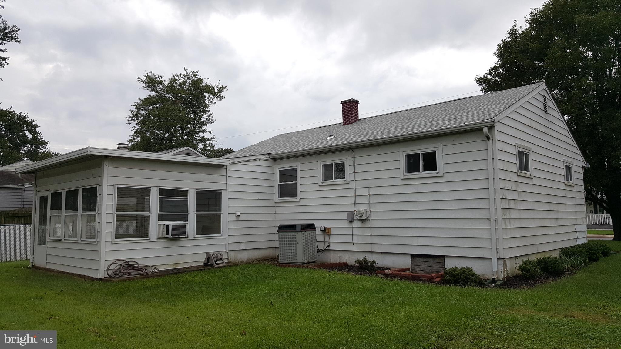 SWEETSER HEIGHTS - Residential