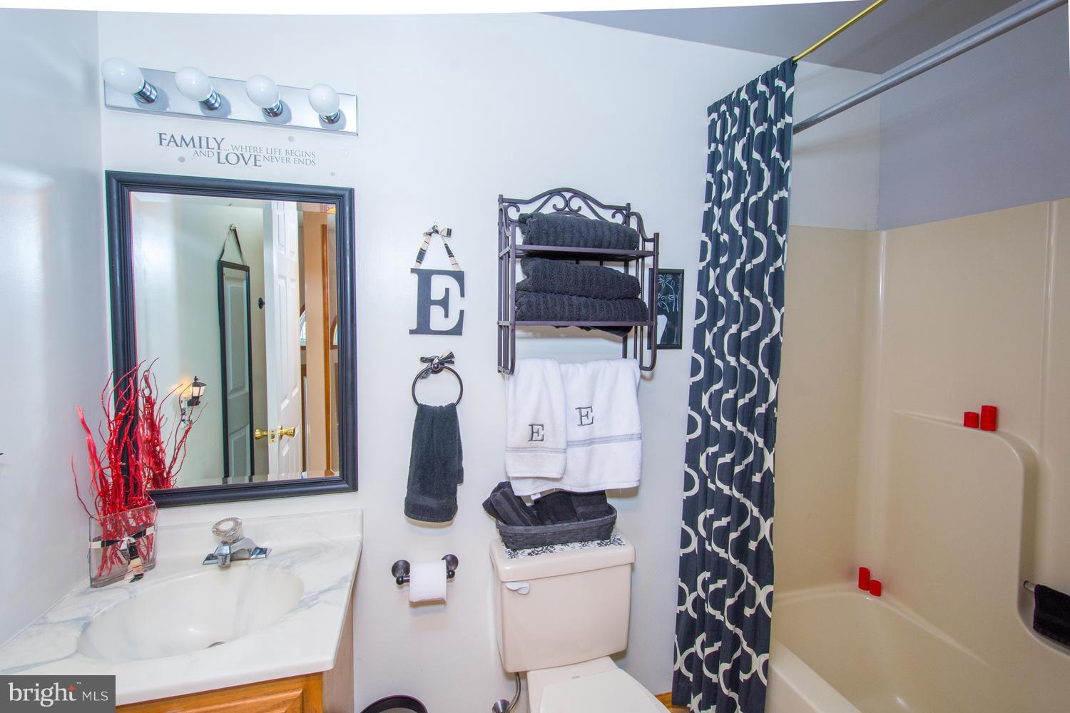 NORTHWOODS - Residential