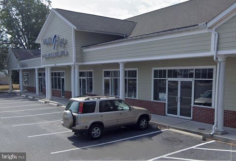 Photo of 104 W Cedar Lane #400, FRUITLAND, MD 21826 (MLS # MDWC2008414)