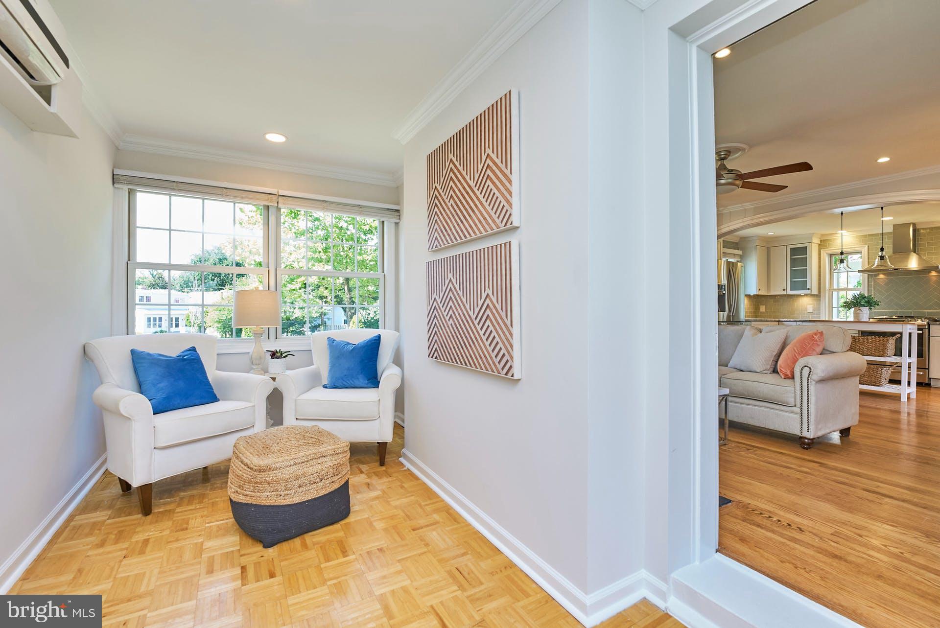 CLARENDON - Residential Lease