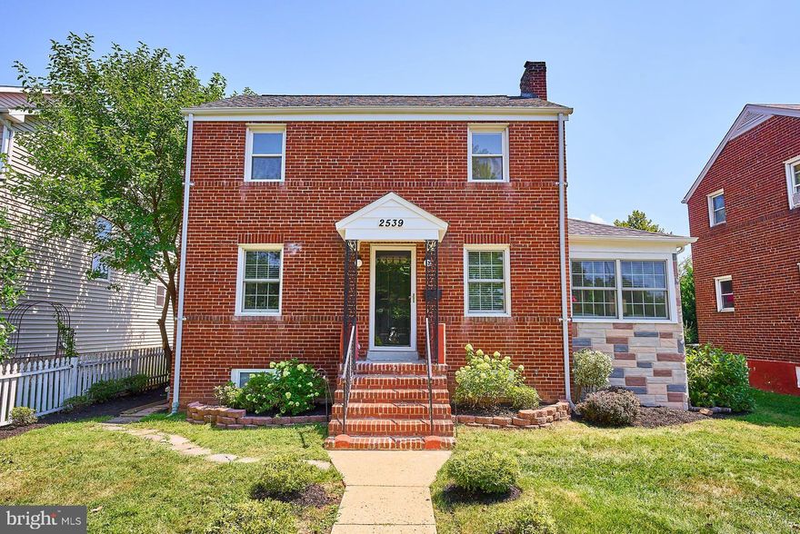 Tastefully renovated single-family home with a large backyard, one off-street parking space, and No HOA!! It's less than 1 mile to the Clarendon metro, restaurants, nightlife, and coffee shops!     The updates an open kitchen (great for entertaining) with quartz counters and stainless steel appliances, plenty of counters and cabinet space, fresh paint throughout, recessed lighting on the main level and basement, new ceiling fans in the bedrooms, new carpeting in the basement, and fresh landscaping.  Natural light floods the main level that features the living room with a wood-burning fireplace, the kitchen, a half bath, a mudroom, and an additional living/dining area or home office off of the main living room.  On the upper level, there are two bedrooms and a fully renovated spa-like bath. The primary bedroom has a walk-in closet and the second bedroom has built-ins for clothing and storage. The large finished basement is a great 3rd bedroom or family room, with a full bath, stackable laundry, ample storage spaces, and easy access to the backyard.  The large backyard is partially fenced and has a deck, that's great for entertaining & pets.  Street parking for 2nd vehicle. Easy commute to Ft. Myer, the Pentagon, and D.C.  Available in October, and pets considered on a case-by-case basis.  Professionally managed.  Tenants are responsible for all utilities and exterior maintenance (mowing, leaf removal, maintaining planter beds, pruning shrubs).