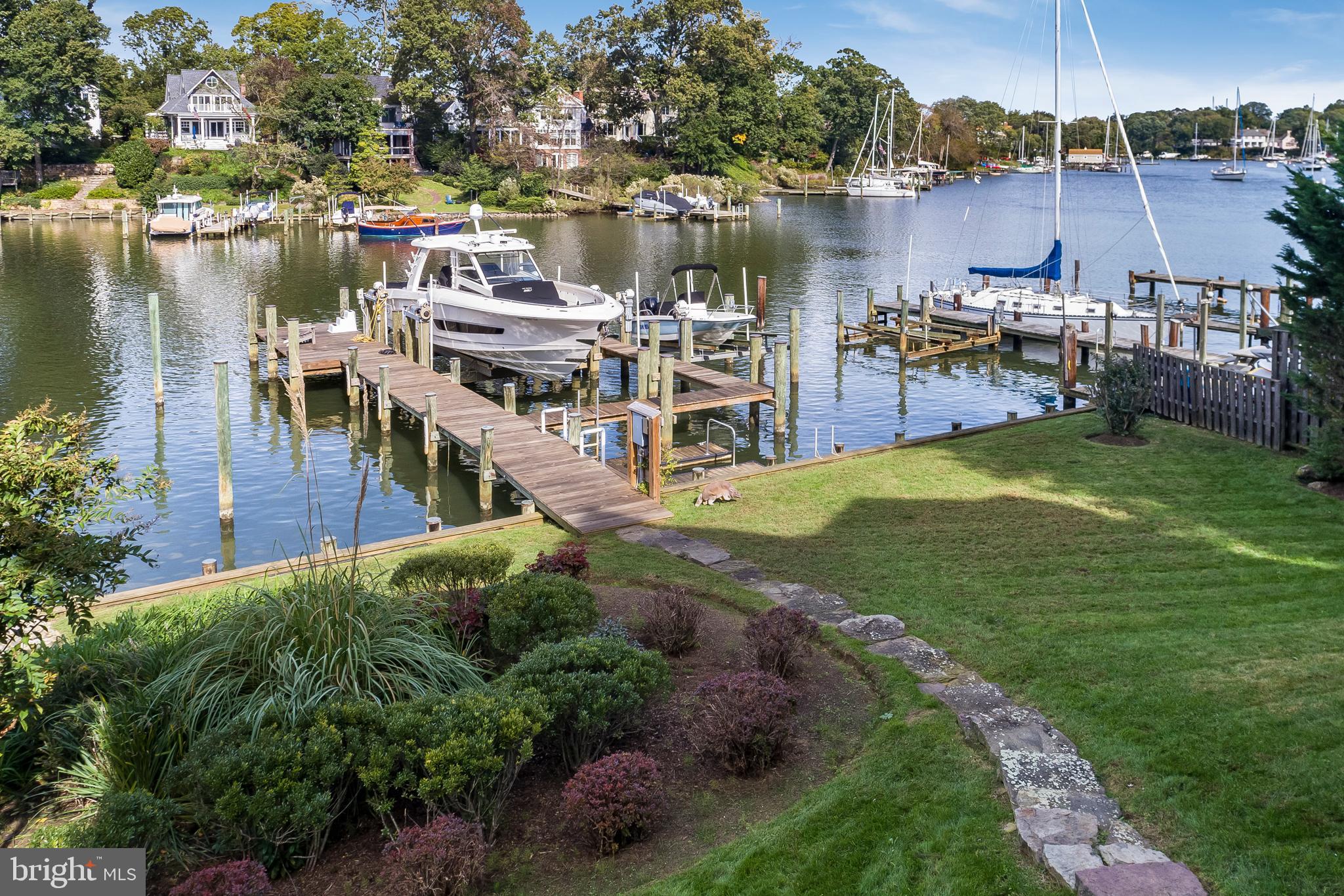 TRUXTON HEIGHTS - Residential