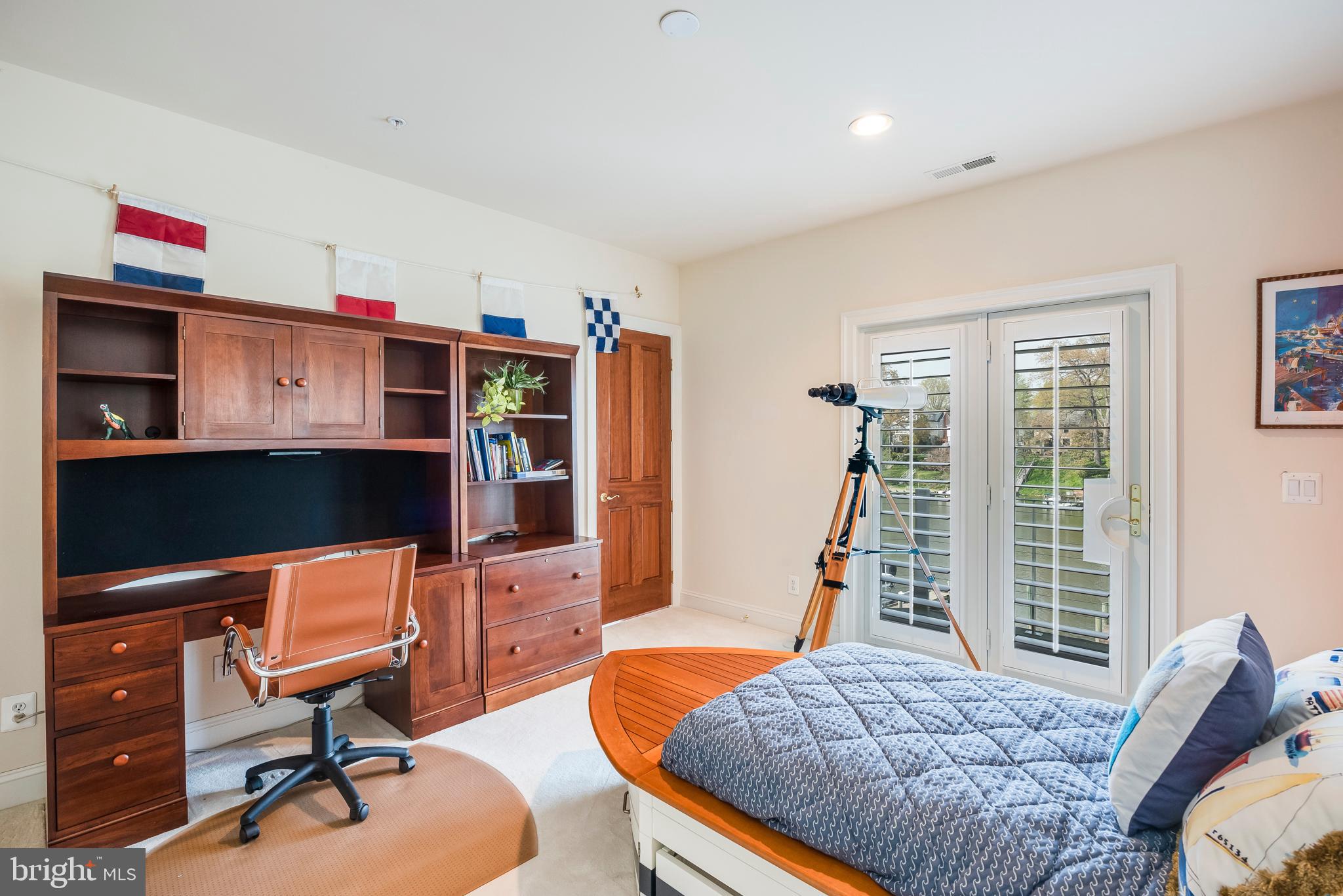 TRUXTON HEIGHTS - Residential