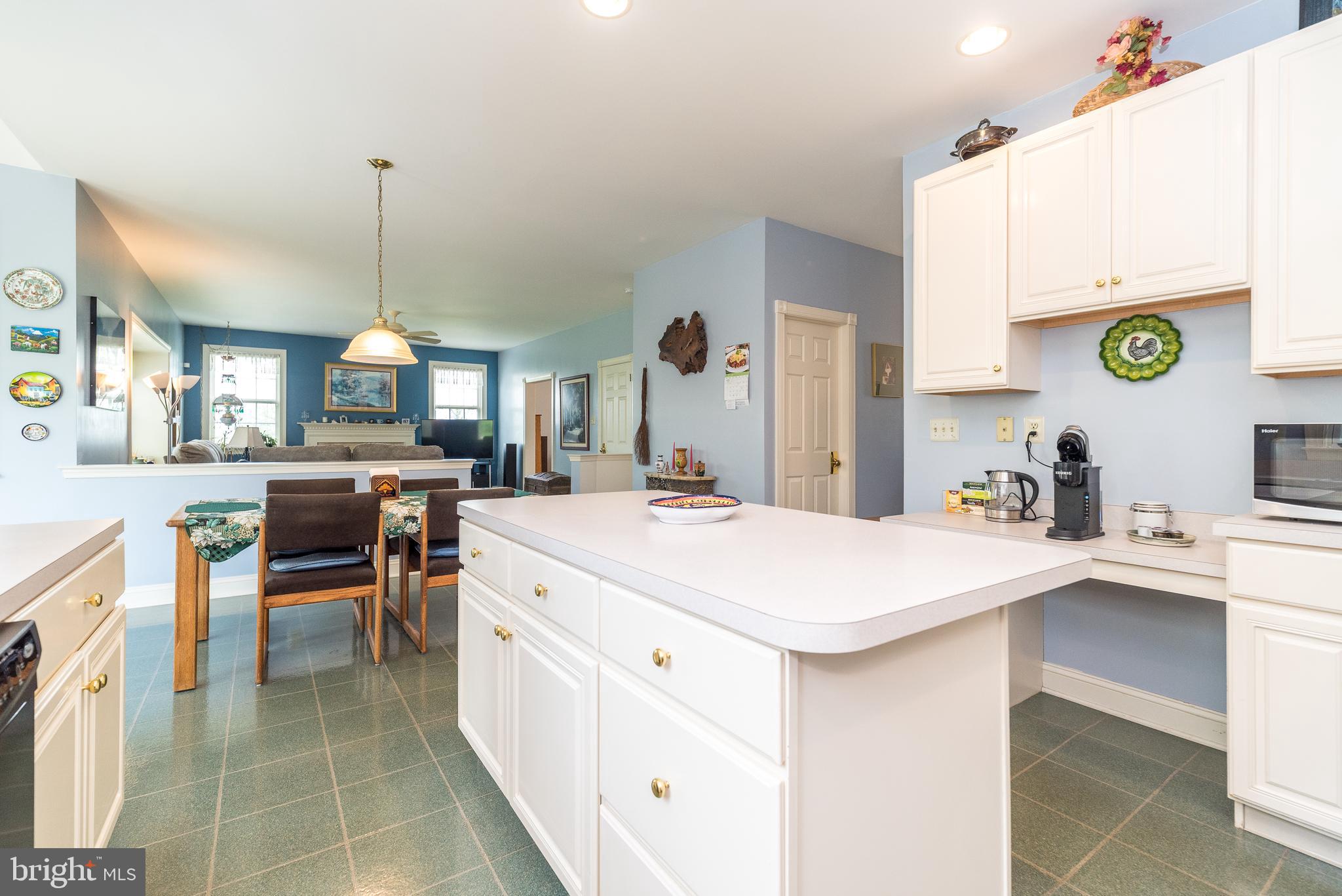 FRANCONIA HUNT - Residential