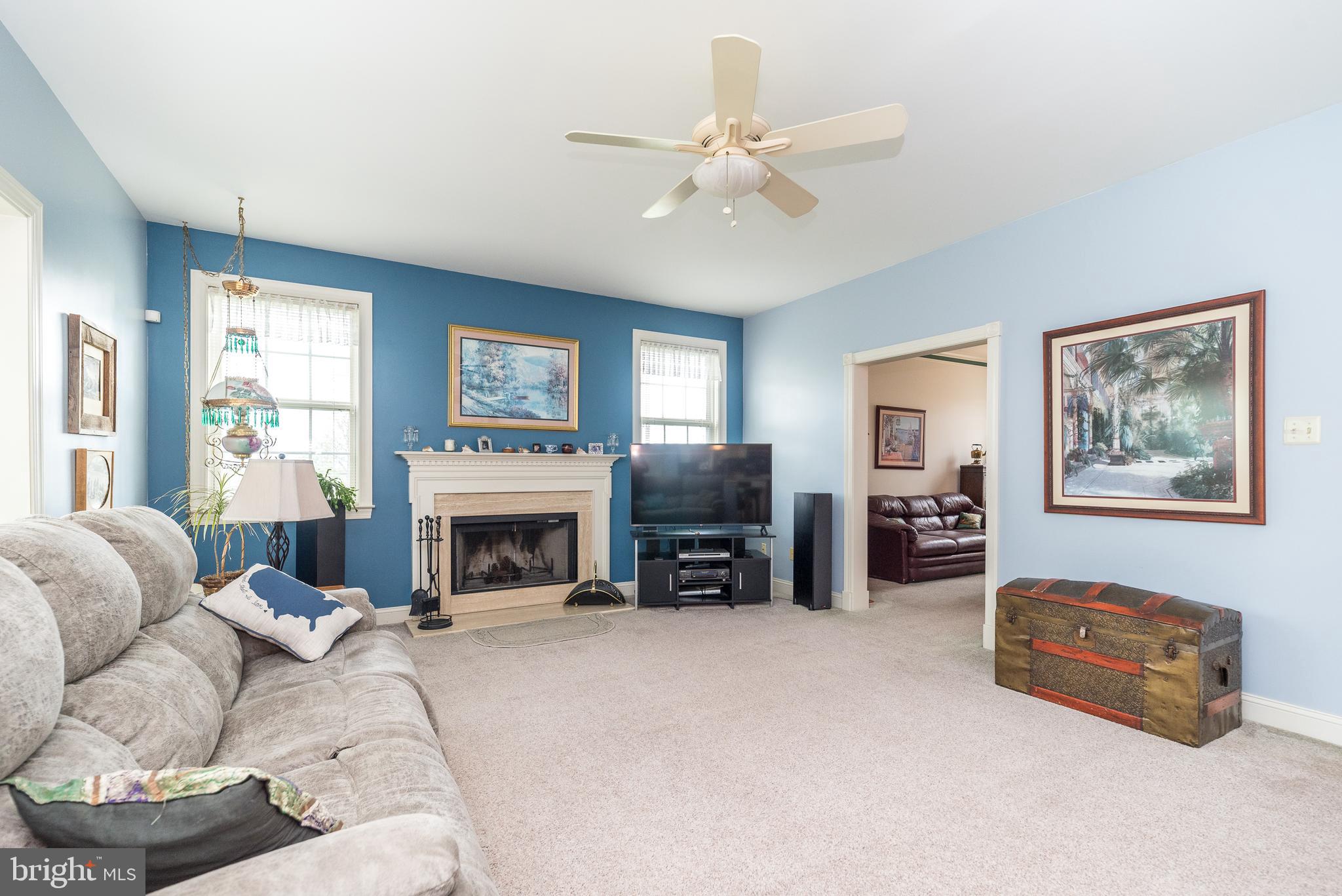 FRANCONIA HUNT - Residential