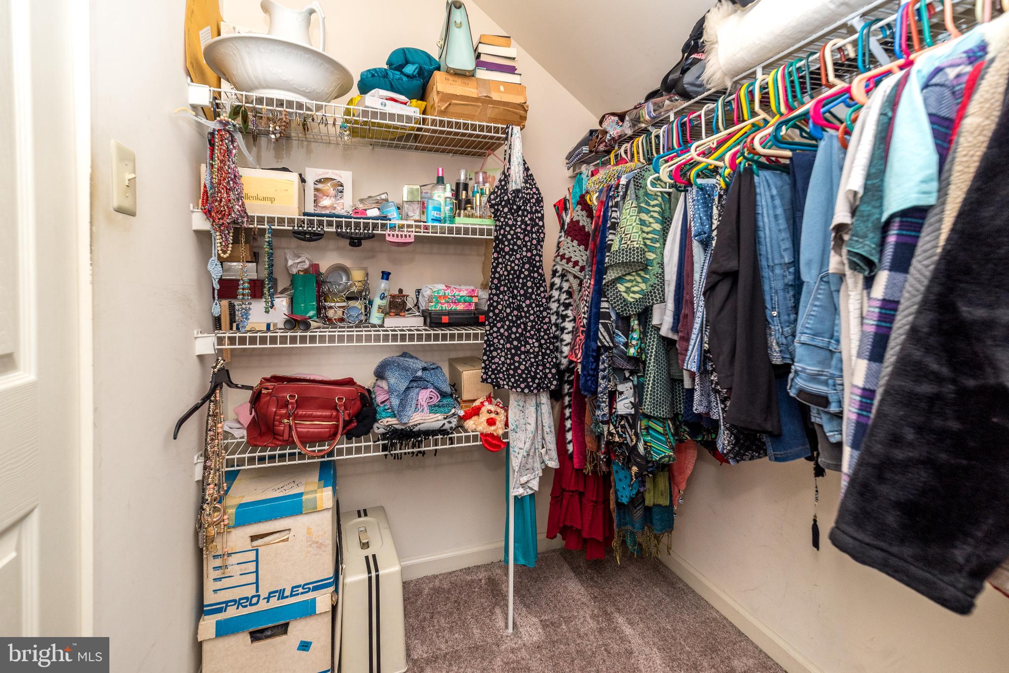 FRANCONIA HUNT - Residential