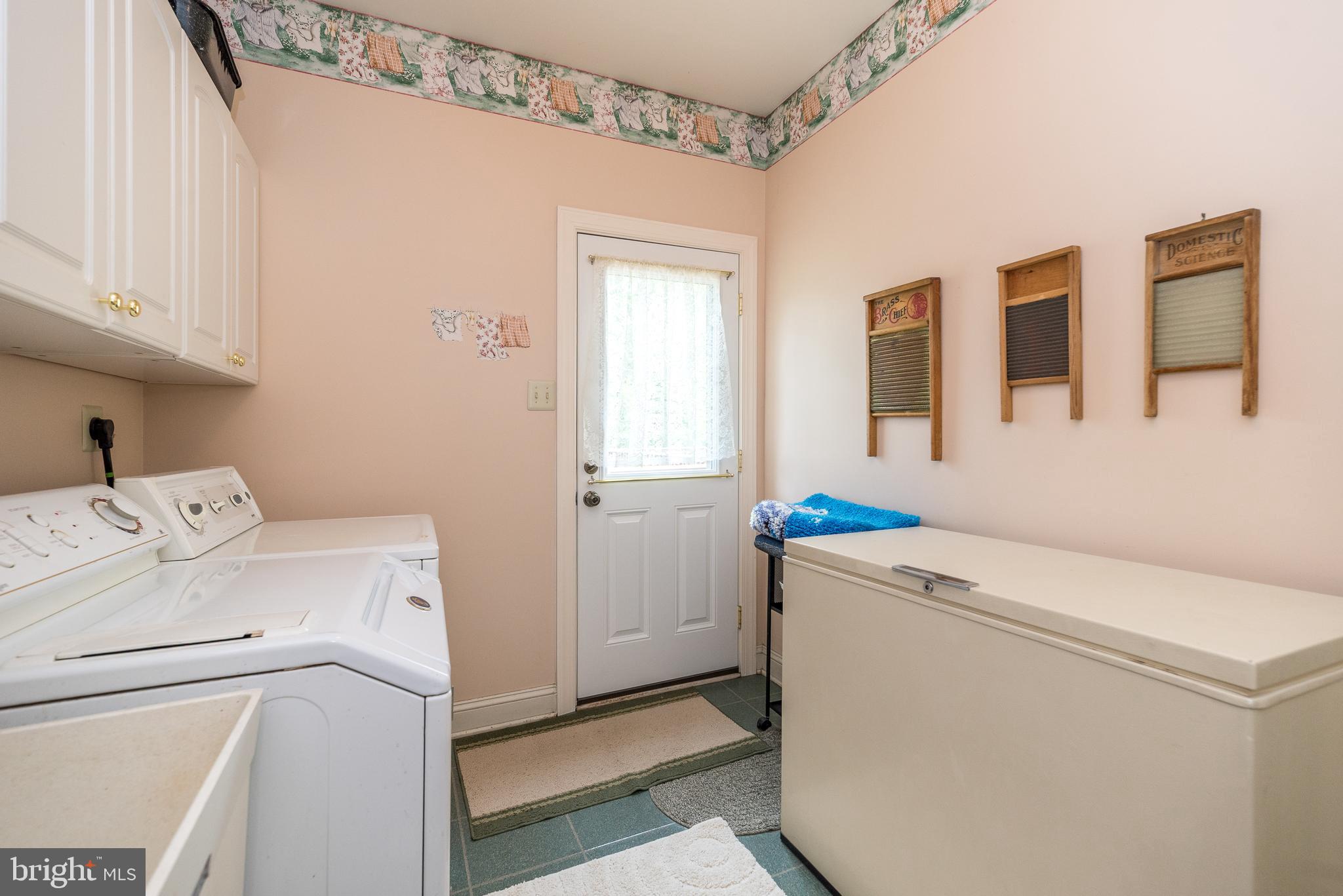 FRANCONIA HUNT - Residential