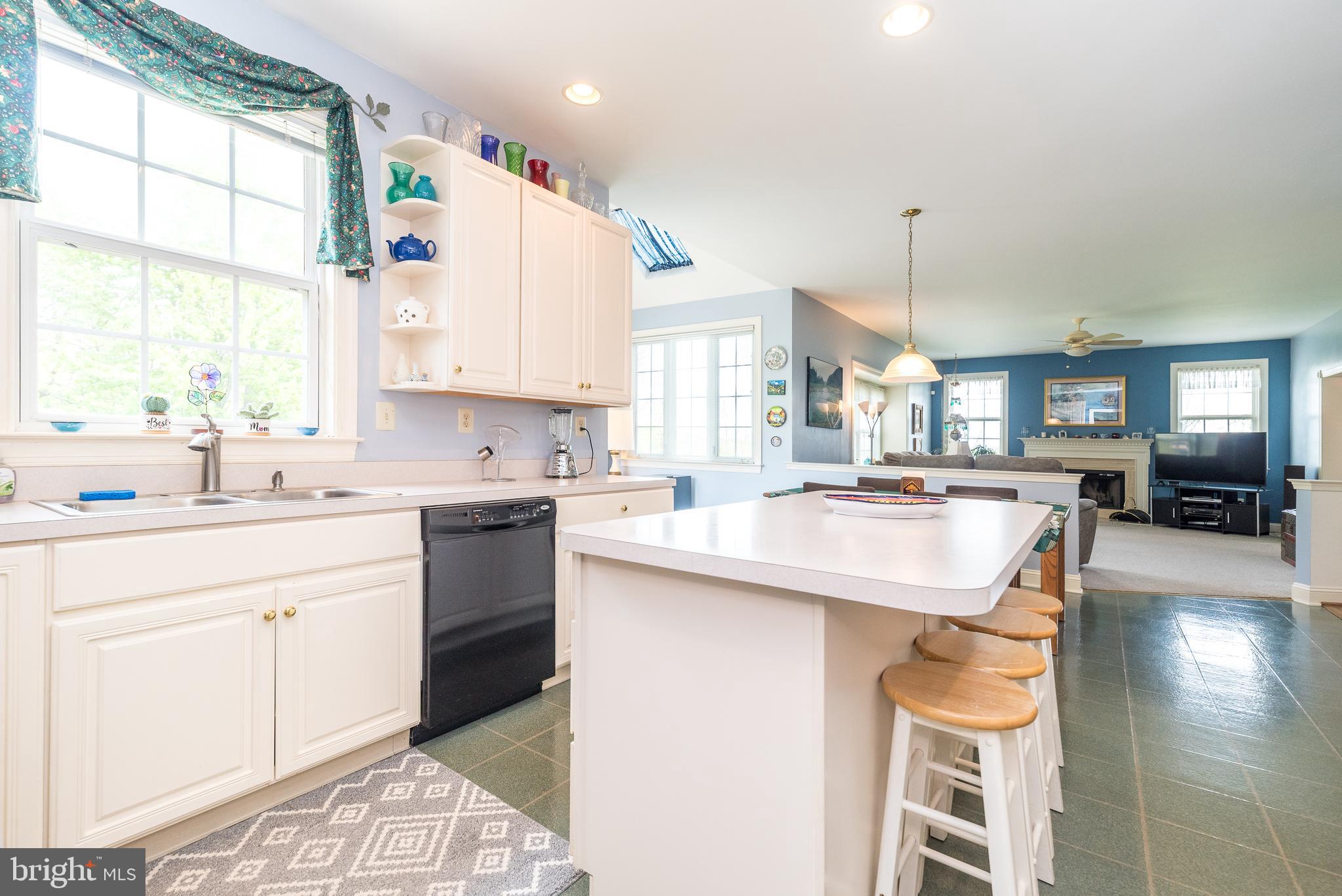 FRANCONIA HUNT - Residential