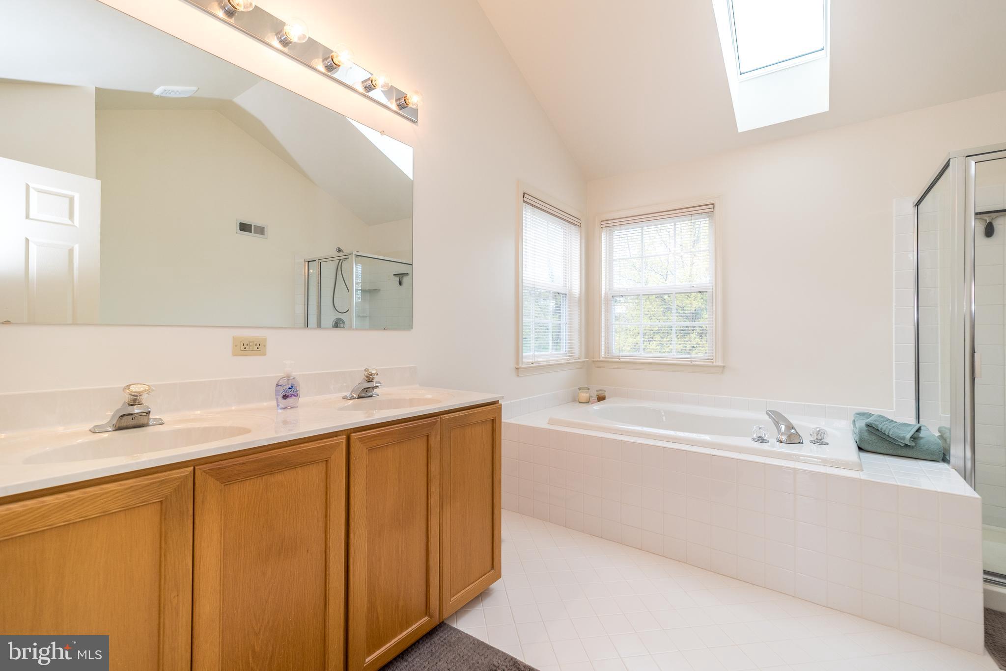 FRANCONIA HUNT - Residential